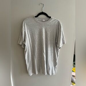 Skims boyfriend T shirt. Medium.